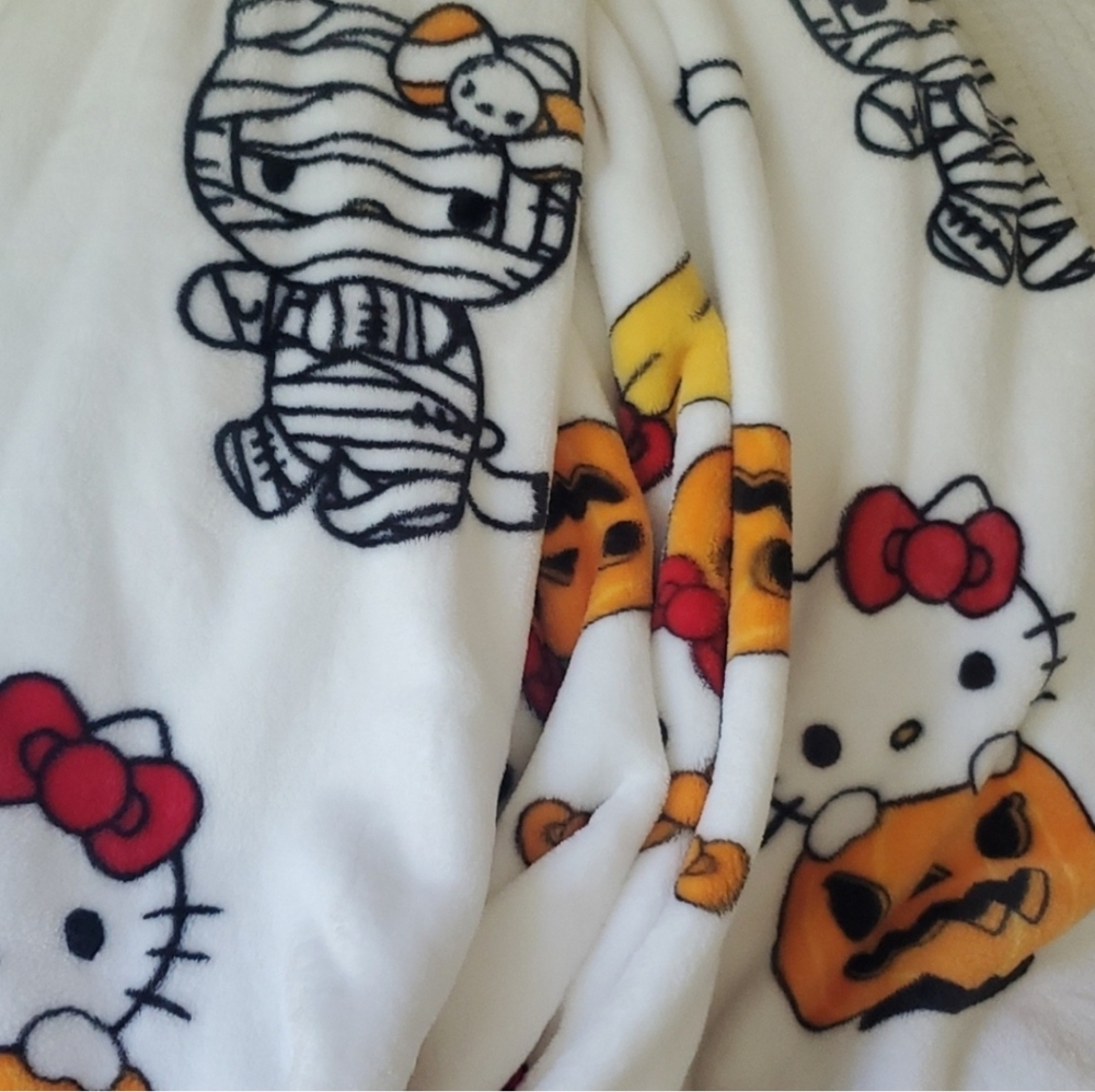Hello Kitty Halloween Blanket-NWT